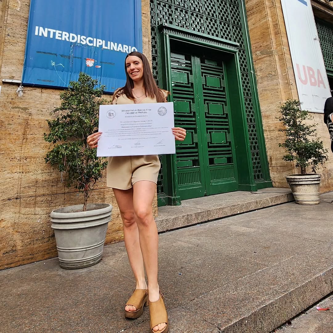 Dra. Luciana Laperuta - Especialista UBA